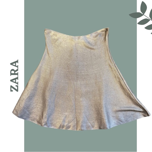 Zara Metallic Silver Flared Mini Skirt Holiday Party Pull On Size Medium - Picture 2 of 6